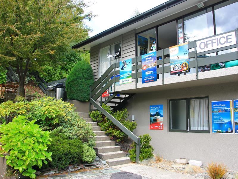 Abba Court Motel Queenstown Exterior photo