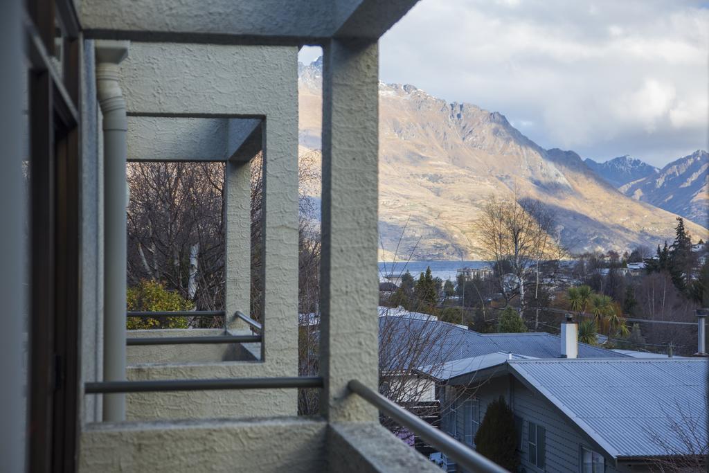 Abba Court Motel Queenstown Exterior photo